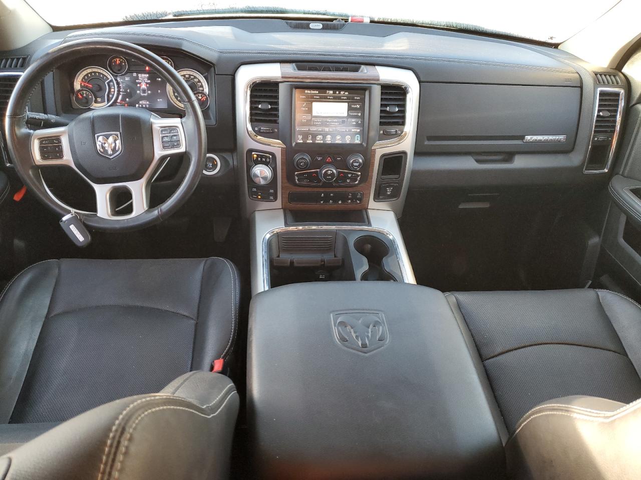 2016 Ram 1500 Laramie VIN: 1C6RR7JT1GS205749 Lot: 90330815