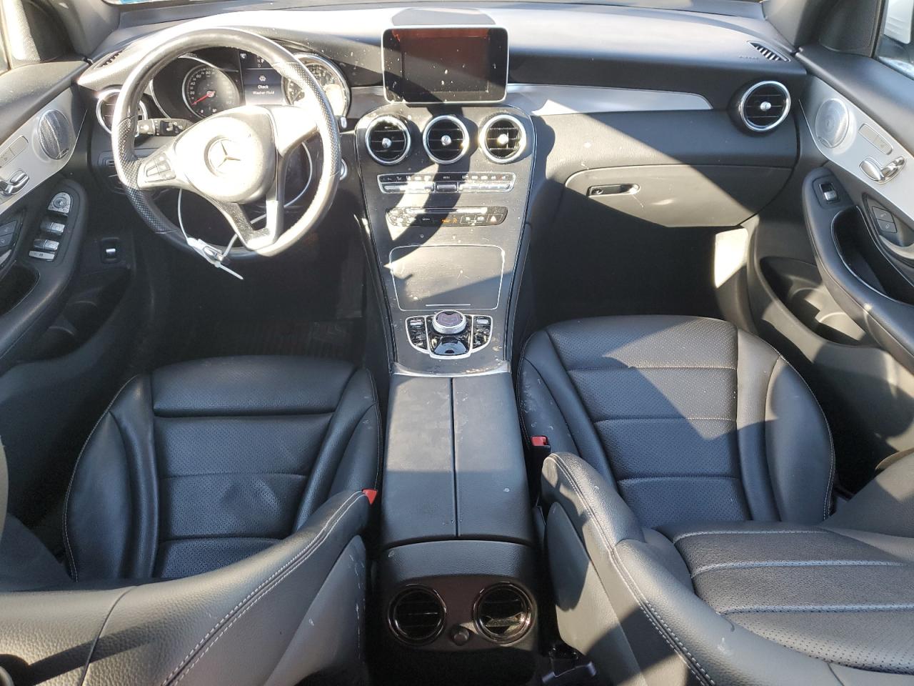 2019 Glc300 VIN: WDC0G4KB2KF671813 Lot: 89472835