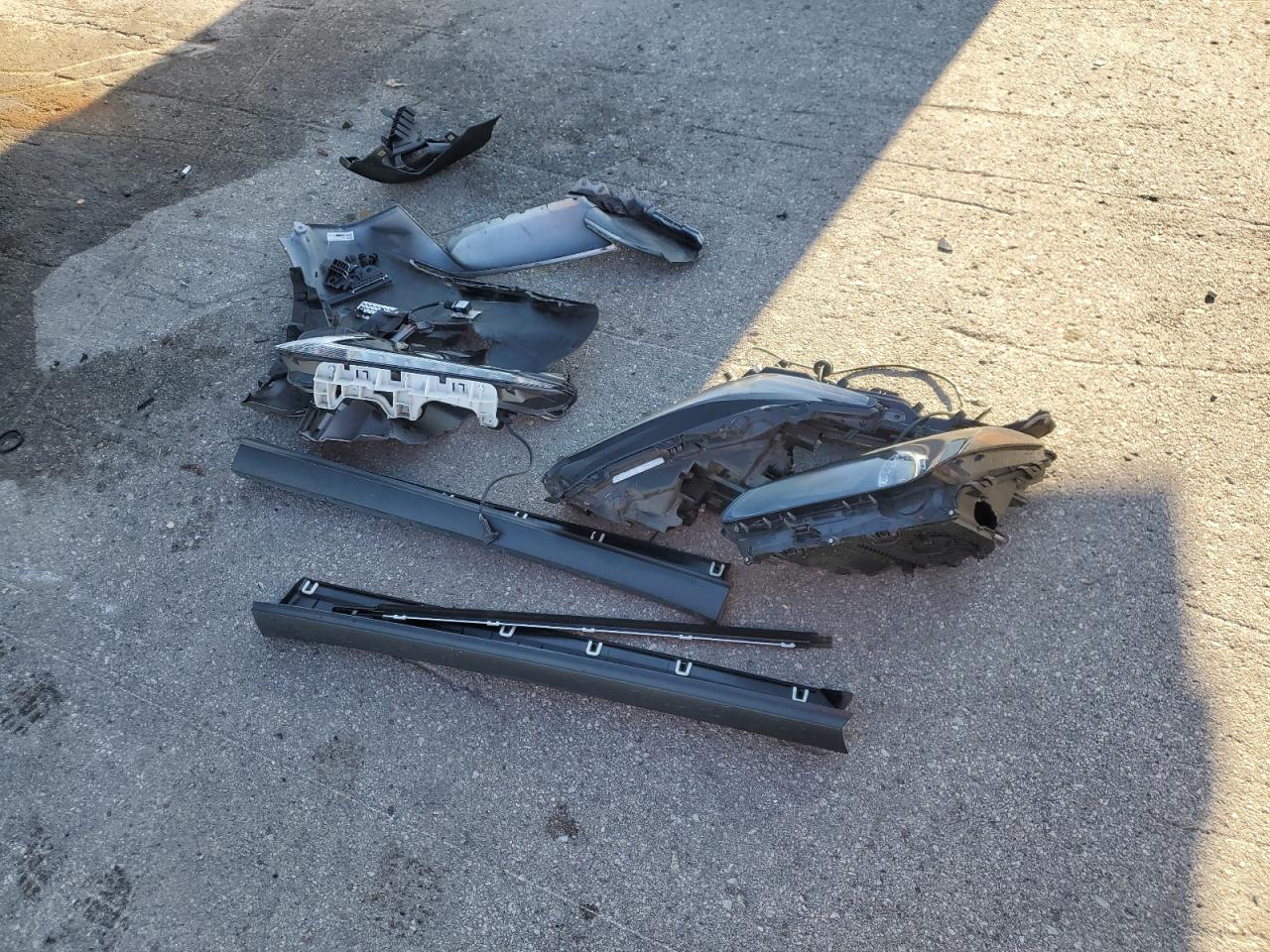 2018 Lexus Nx 300 Base VIN: JTJYARBZ1J2110087 Lot: 85342045