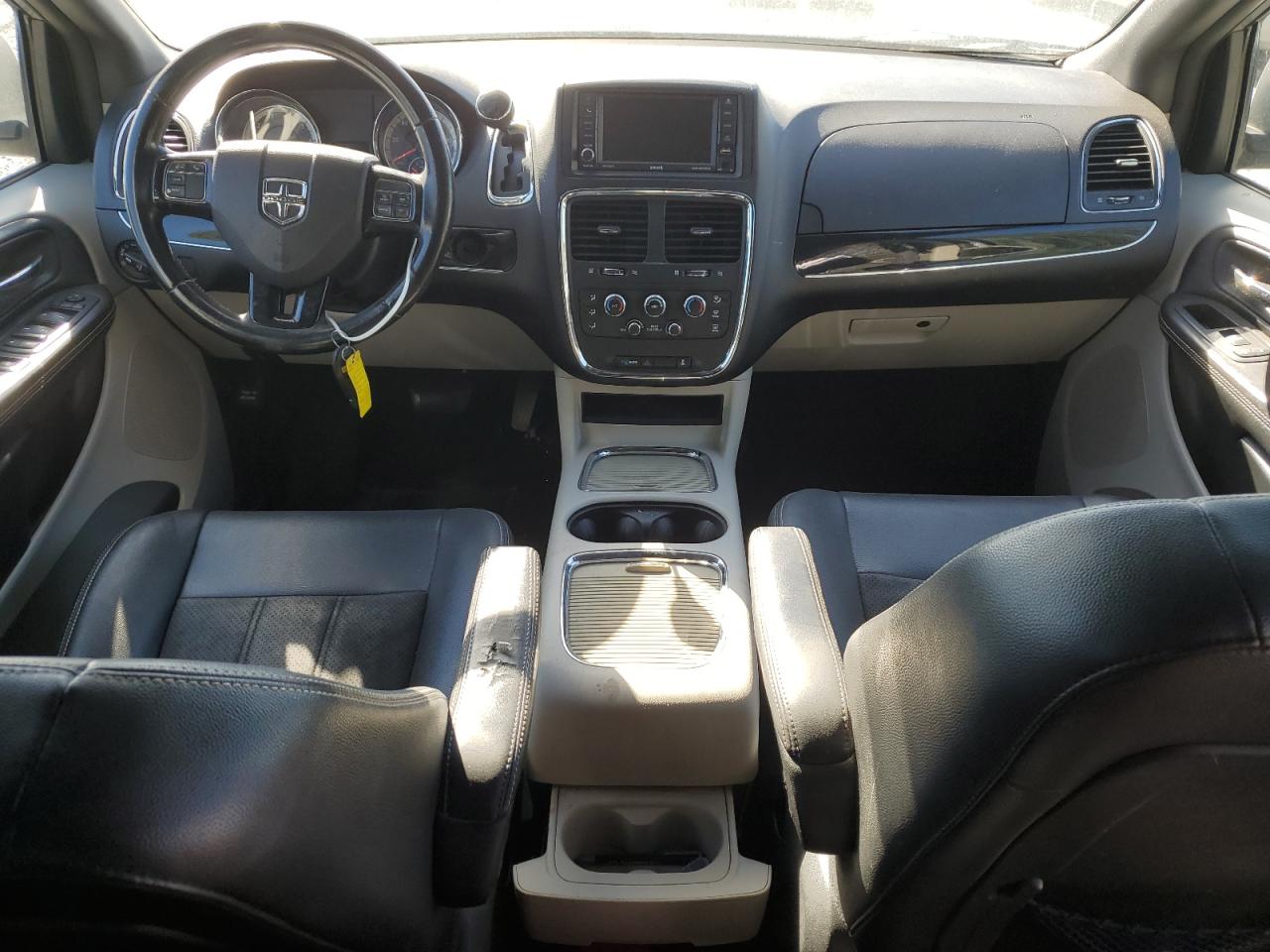 2019 Dodge Grand Caravan Sxt VIN: 2C4RDGCG2KR717781 Lot: 82656715