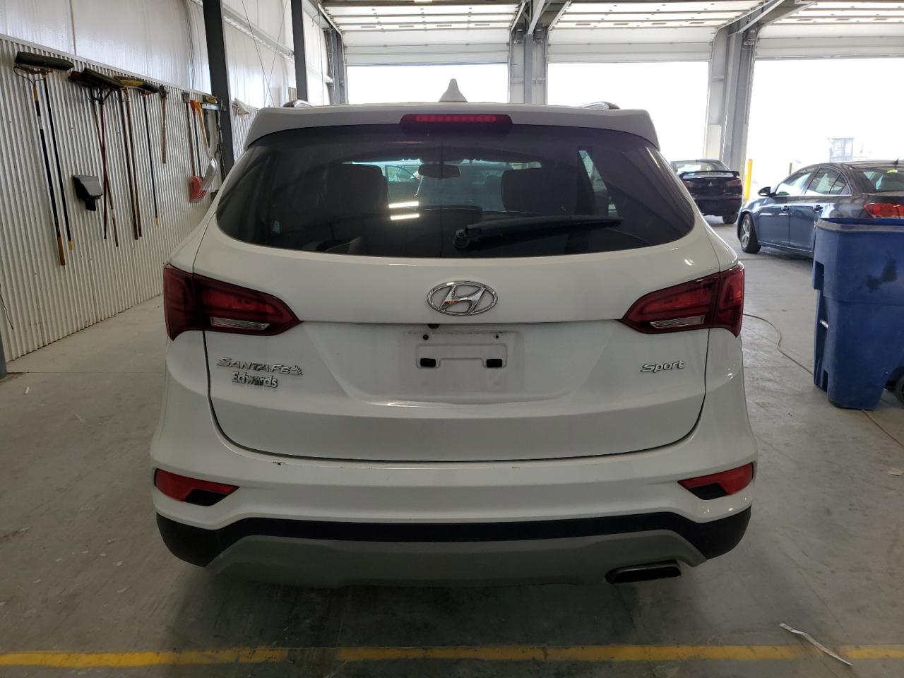 2017 Hyundai Santa Fe Sport VIN: 5NMZU3LB9HH050465 Lot: 81985735