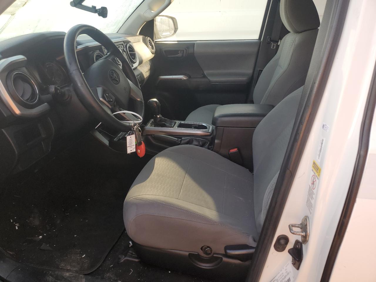 2016 Toyota Tacoma Access Cab VIN: 5TFSZ5AN8GX035876 Lot: 84895095