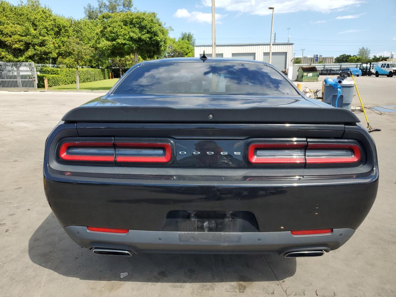 2019 Dodge Challenger R/T VIN: 2C3CDZBT5KH677075 Lot: 81687245