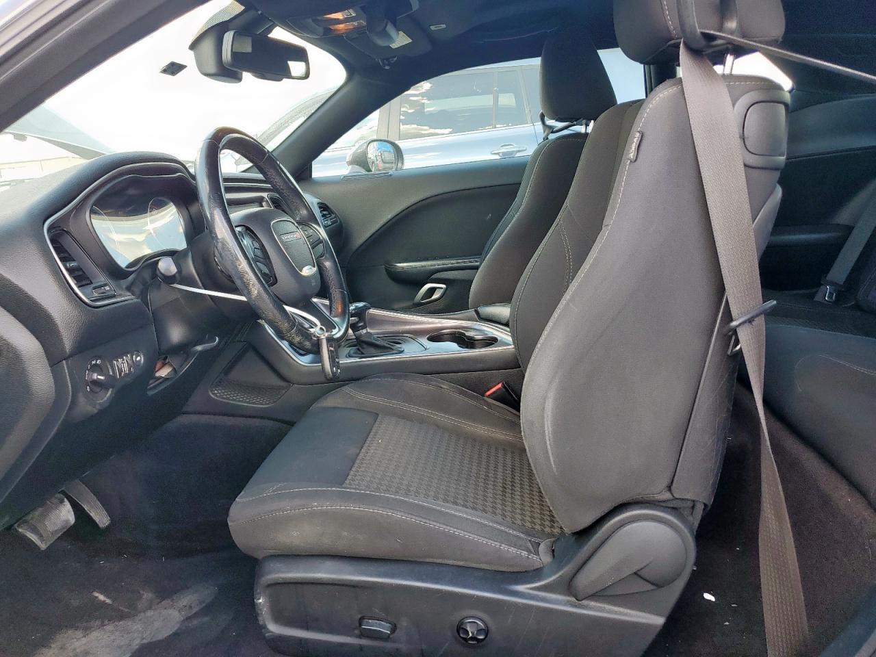 2018 Dodge Challenger Sxt VIN: 2C3CDZAGXJH242586 Lot: 85160745