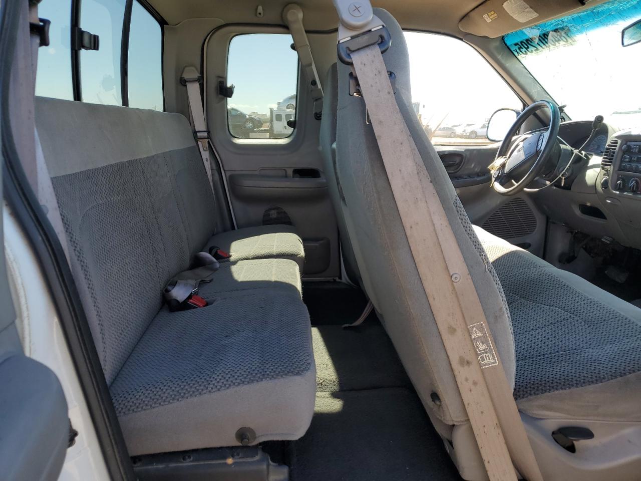 1999 Ford F150 VIN: 1FTRX18L4XKB62686 Lot: 84807295