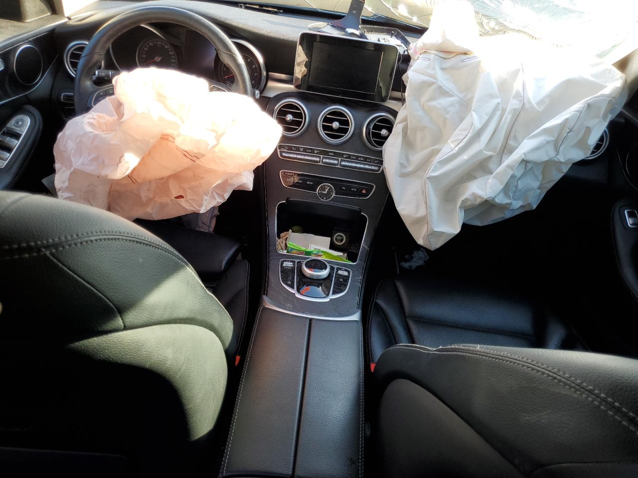 2017 Mercedes-Benz C 300 VIN: 55SWF4JB4HU197346 Lot: 85780605