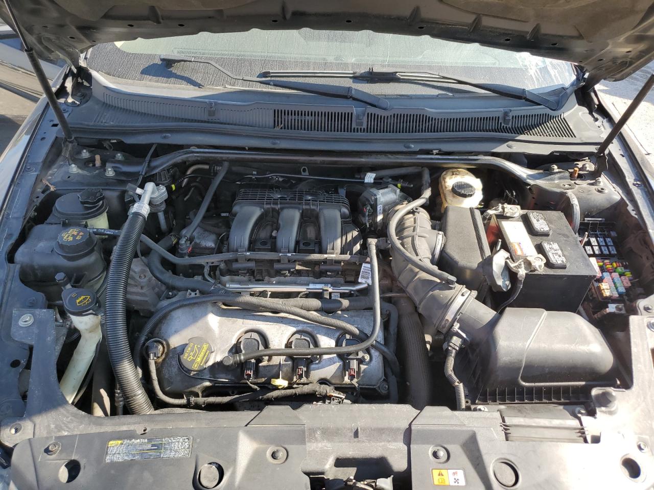 2011 Ford Taurus Limited VIN: 1FAHP2FW2BG107427 Lot: 86684275