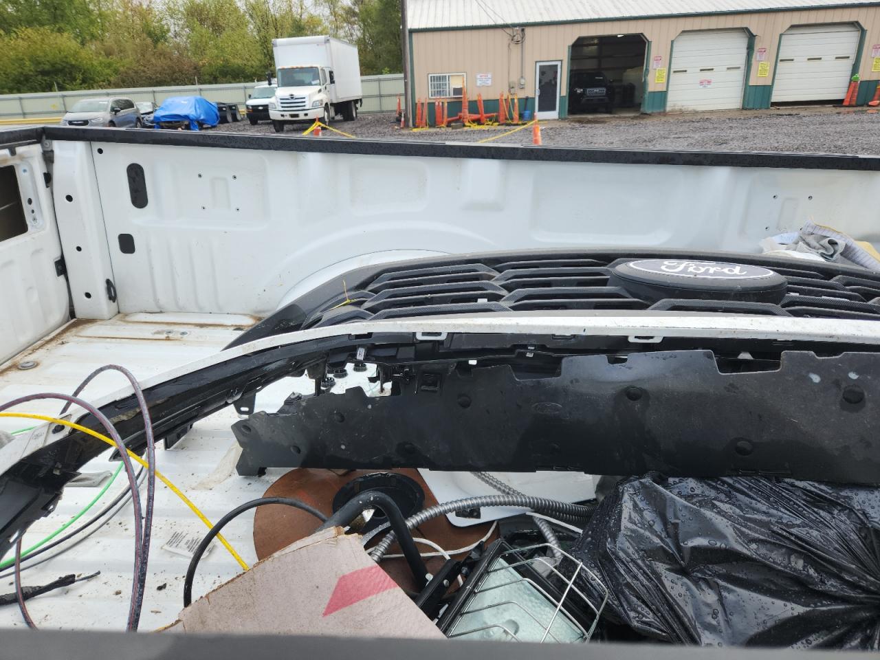 2024 Ford F150 Xl VIN: 1FTMF1KP4RKE35167 Lot: 85268555