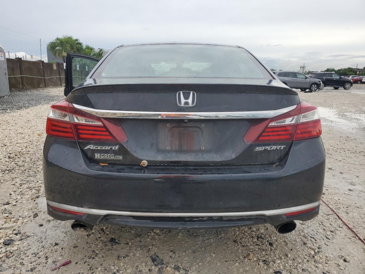 2017 Honda Accord Sport VIN: 1HGCR2F52HA138969 Lot: 82382765