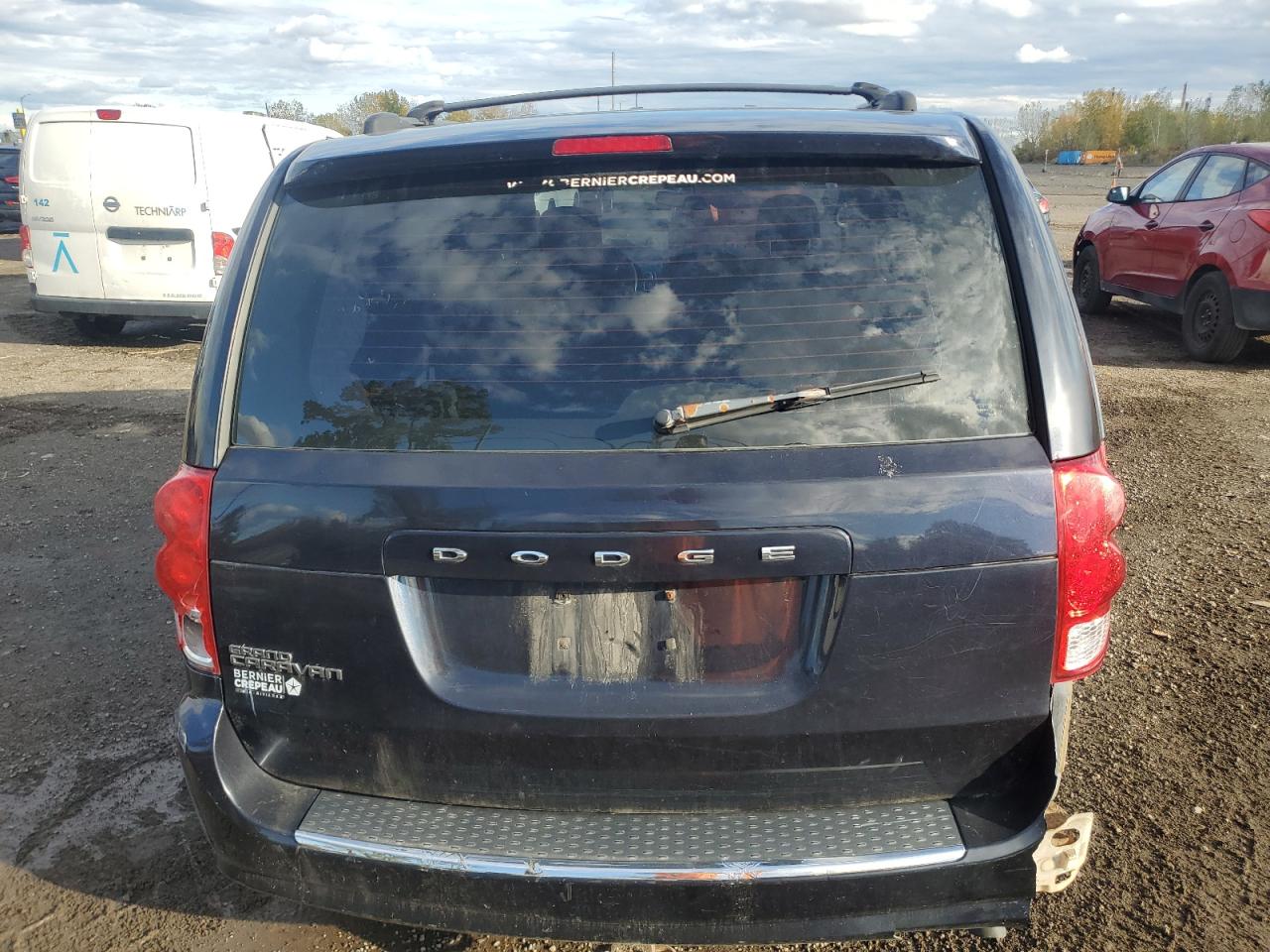 2011 Dodge Grand Caravan Express VIN: 2D4RN4DG5BR652583 Lot: 83788155