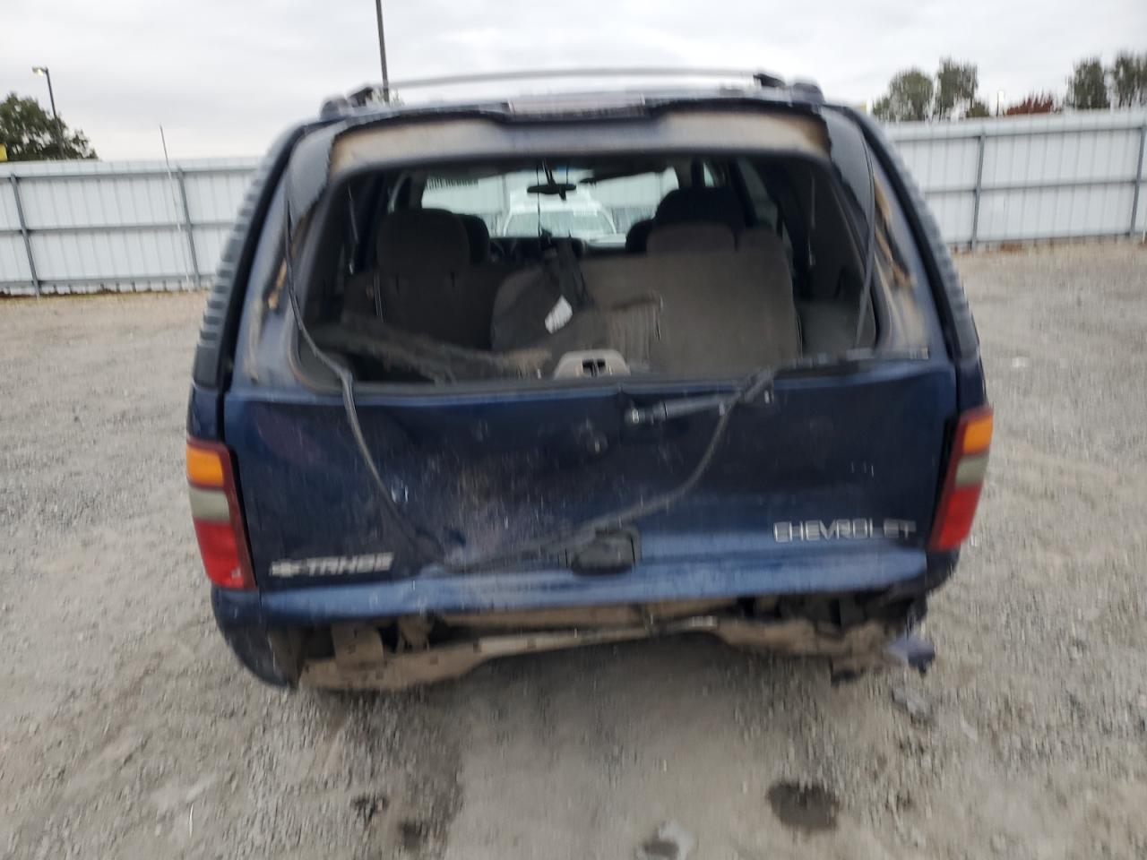 2002 Chevrolet Tahoe K1500 VIN: 1GNEK13T62J323887 Lot: 90098395