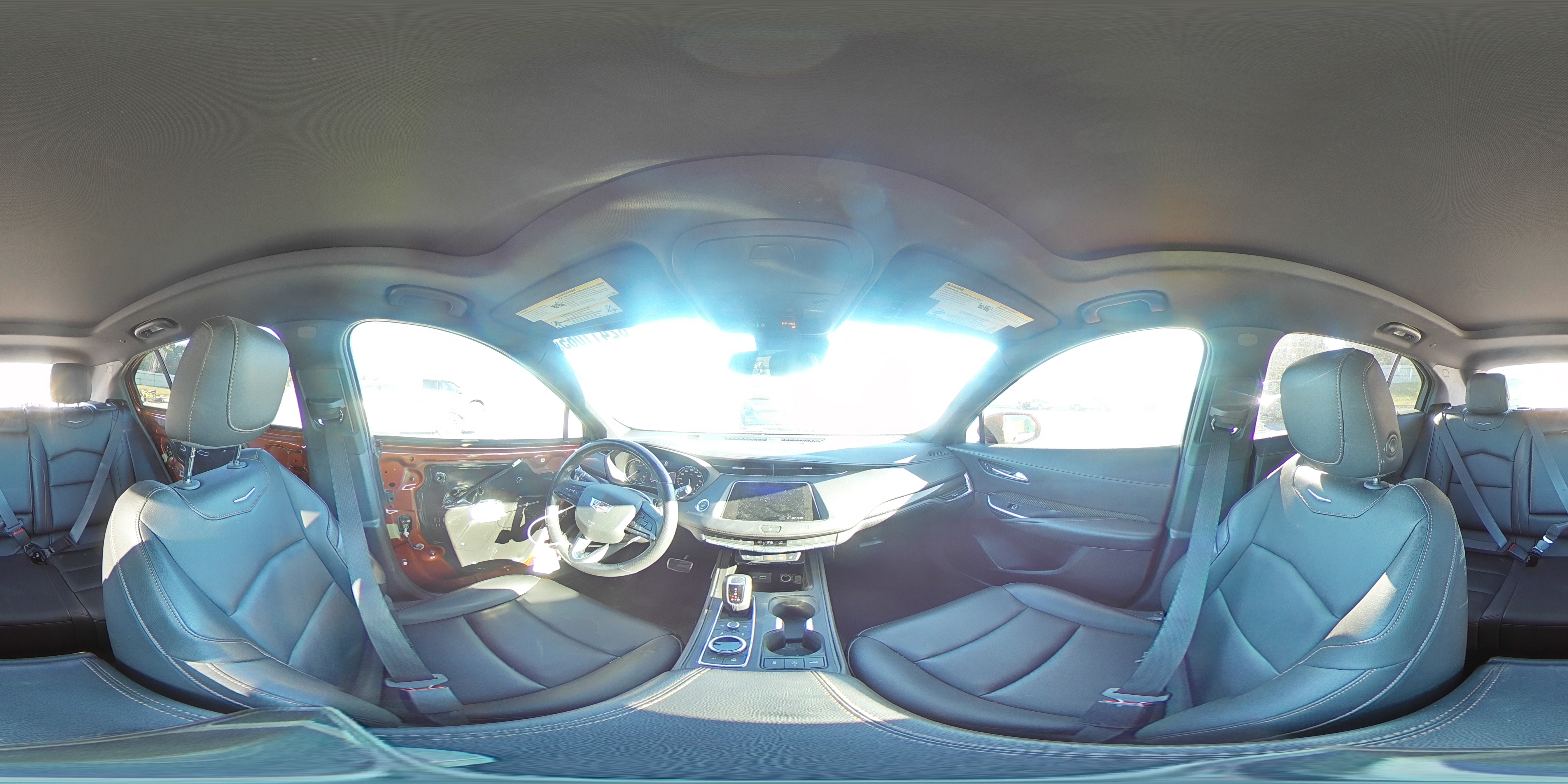 2019 Cadillac Xt4 Sport VIN: 1GYFZER43KF180264 Lot: 82411065