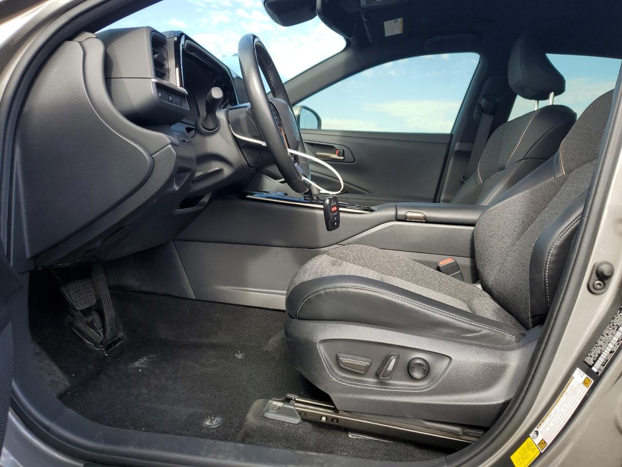 2024 Toyota Crown Xle VIN: JTDAAAAF7R3027301 Lot: 82230085