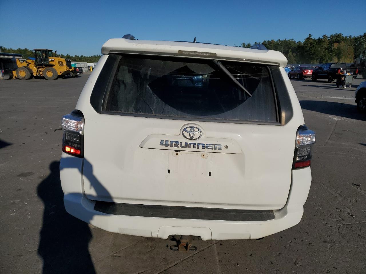 2015 Toyota 4Runner Sr5/Sr5 Premium VIN: JTEBU5JR3F5272511 Lot: 81996355