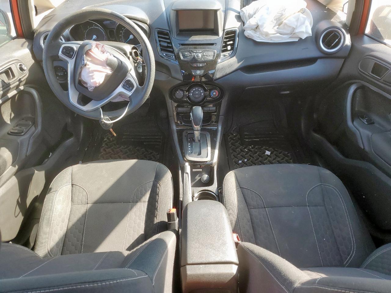 2019 Ford Fiesta Se VIN: 3FADP4BJXKM141237 Lot: 85182755