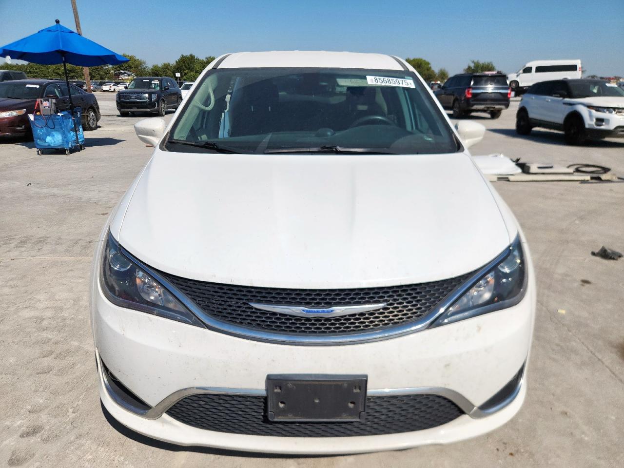 2018 Chrysler Pacifica Touring Plus VIN: 2C4RC1FG5JR227233 Lot: 85685975