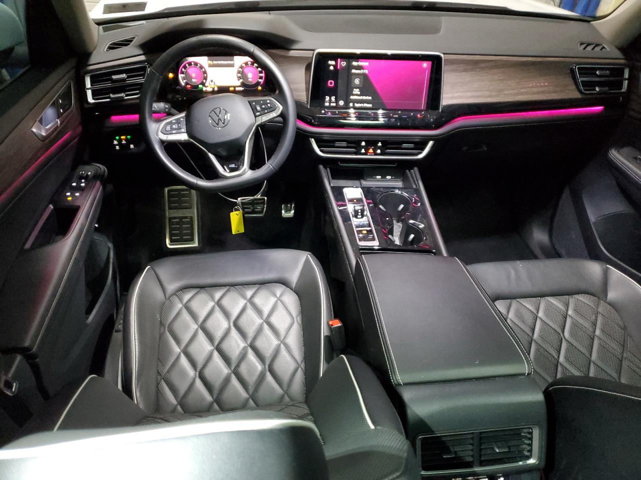 2024 Volkswagen Atlas Sel Premium R-Line VIN: 1V2FR2CA7RC562875 Lot: 84741825