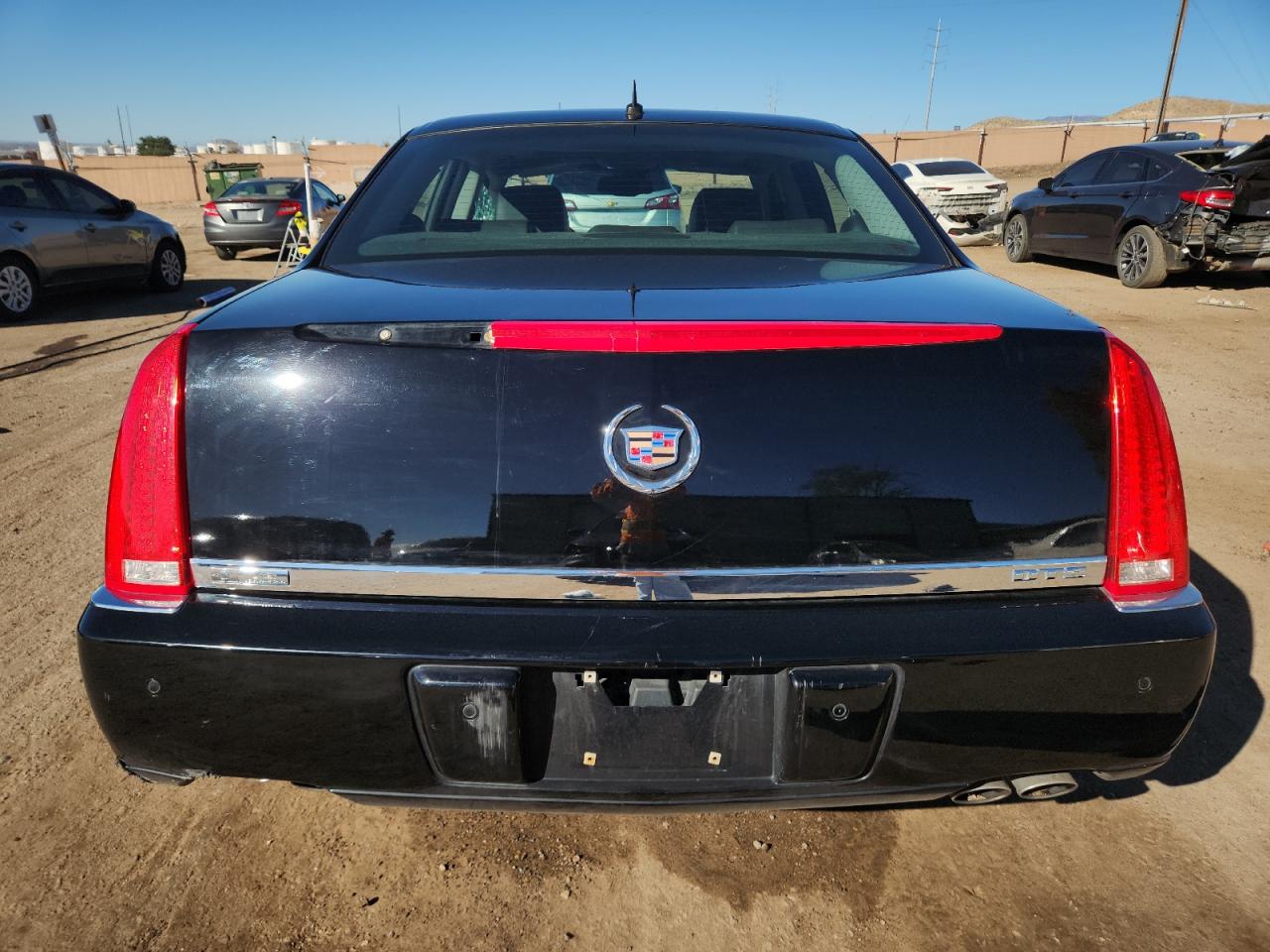 2008 Cadillac Dts VIN: 1G6KD57Y88U127852 Lot: 84645165