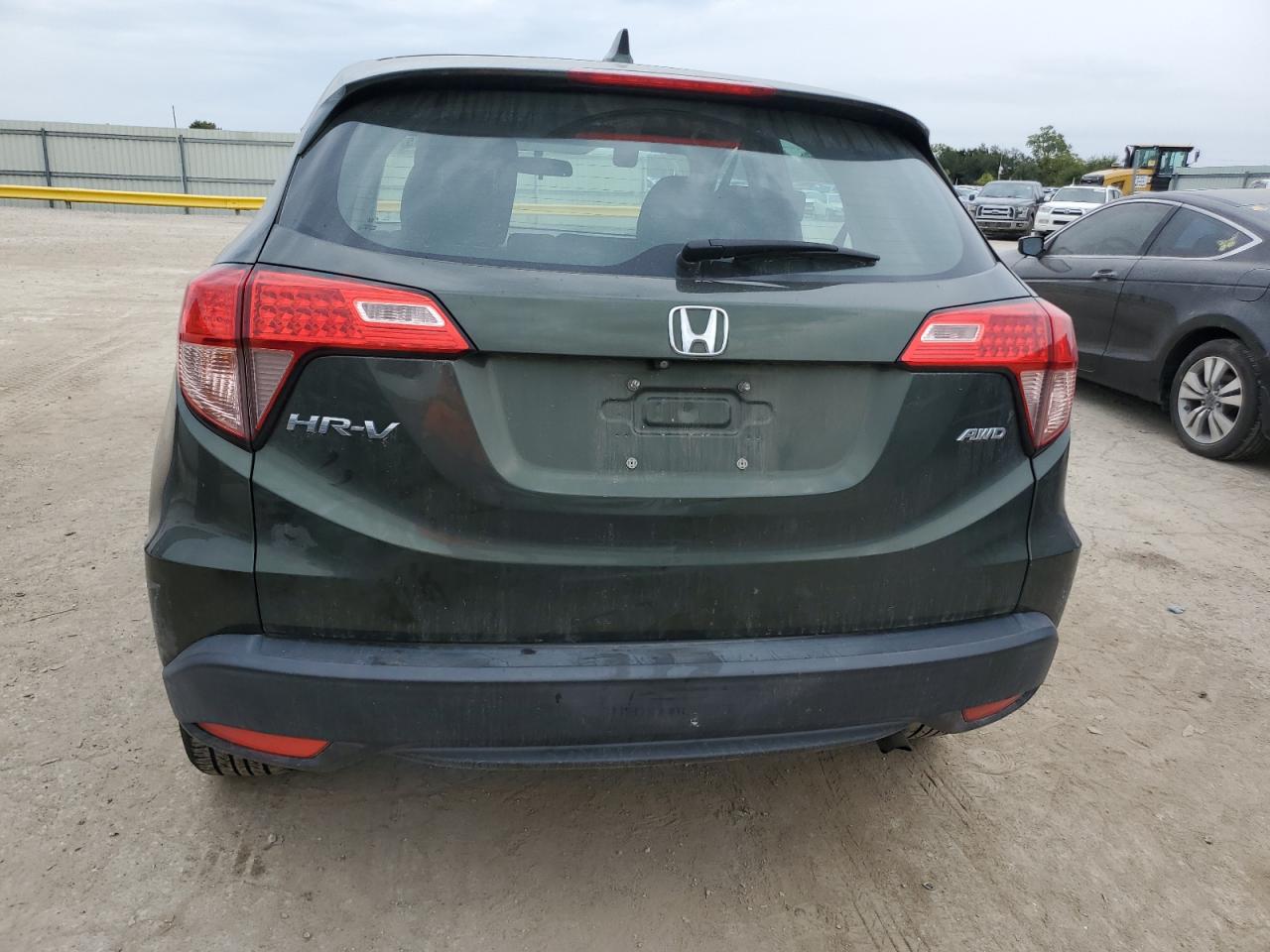 2016 Honda Hr-V Lx VIN: 3CZRU6H31GM727081 Lot: 82395565