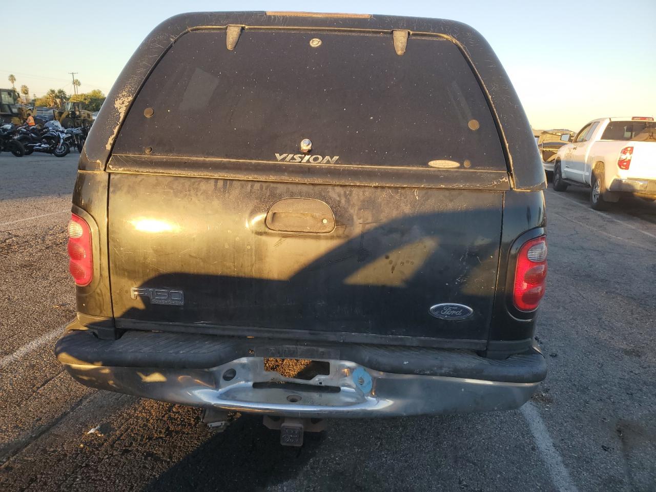 2002 Ford F150 Supercrew VIN: 1FTRW07L72KB07852 Lot: 87215005