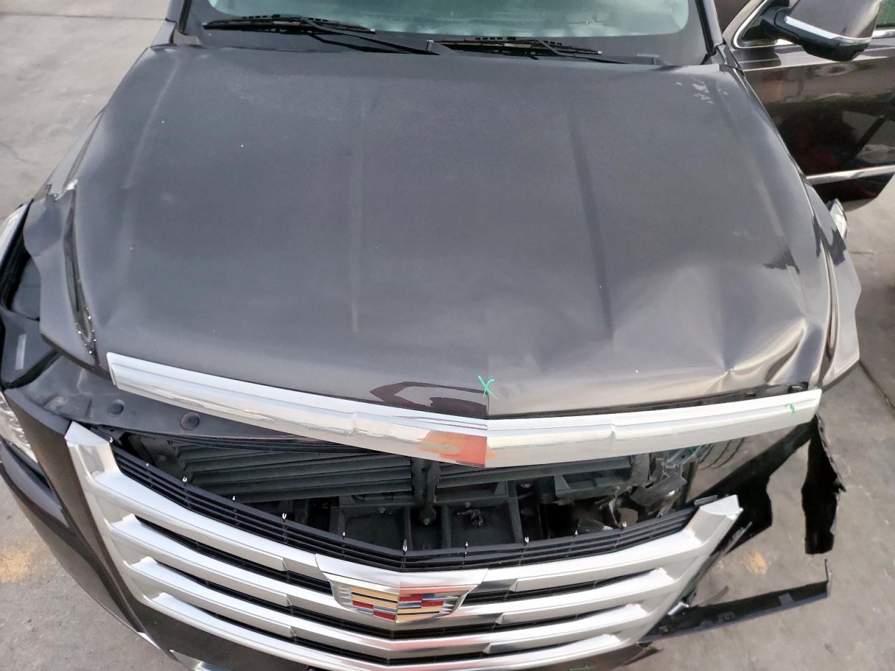 2018 Cadillac Escalade Luxury VIN: 1GYS3BKJ7JR135954 Lot: 89872895