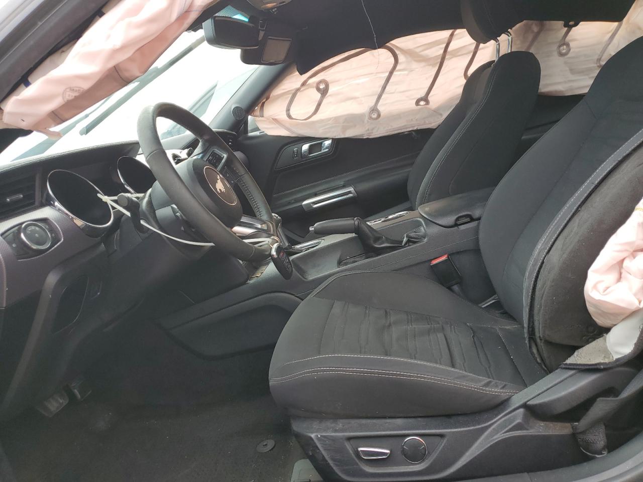 2017 Ford Mustang VIN: 1FA6P8TH9H5338586 Lot: 82315185