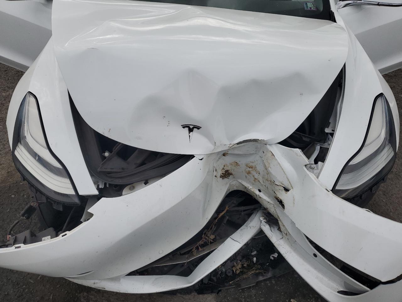 2018 Tesla Model 3 VIN: 5YJ3E1EB1JF108497 Lot: 85654545