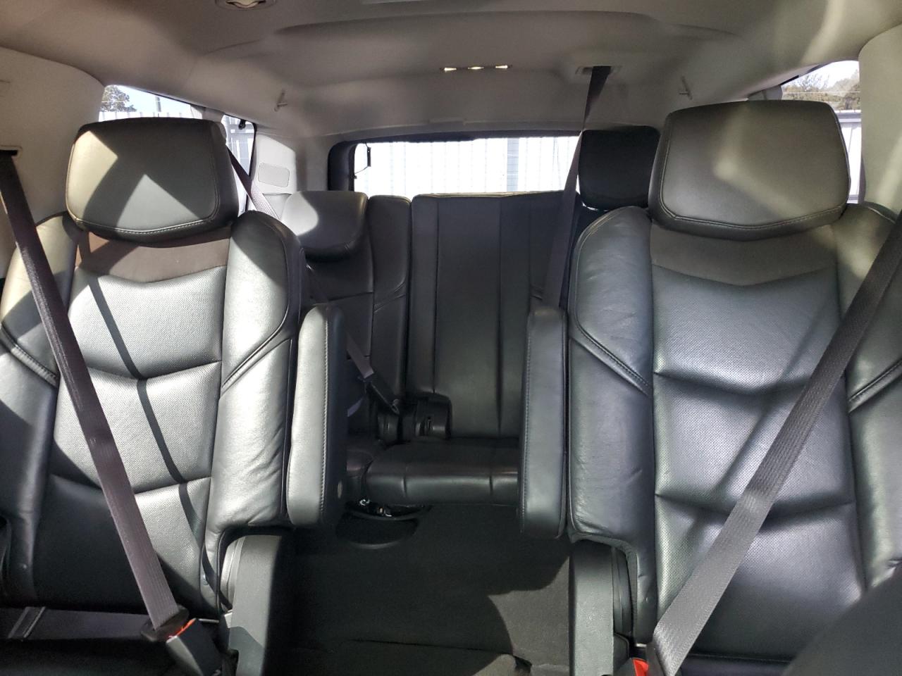 2017 Cadillac Escalade Esv Luxury VIN: 1GYS4HKJ1HR137032 Lot: 85477305