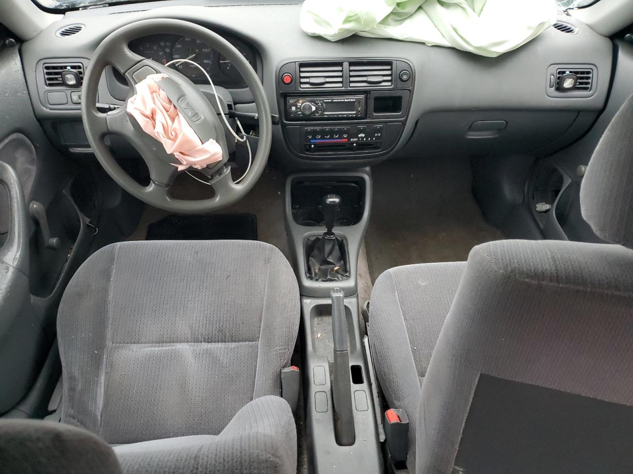 1998 Honda Civic Dx VIN: 2HGEJ6525WH565219 Lot: 90524415