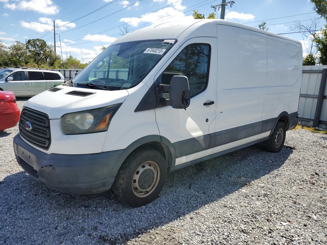FORD TRANSIT 2017. Lot# 87040215. VIN 1FTYR2CG3HKA26928. Photo 1