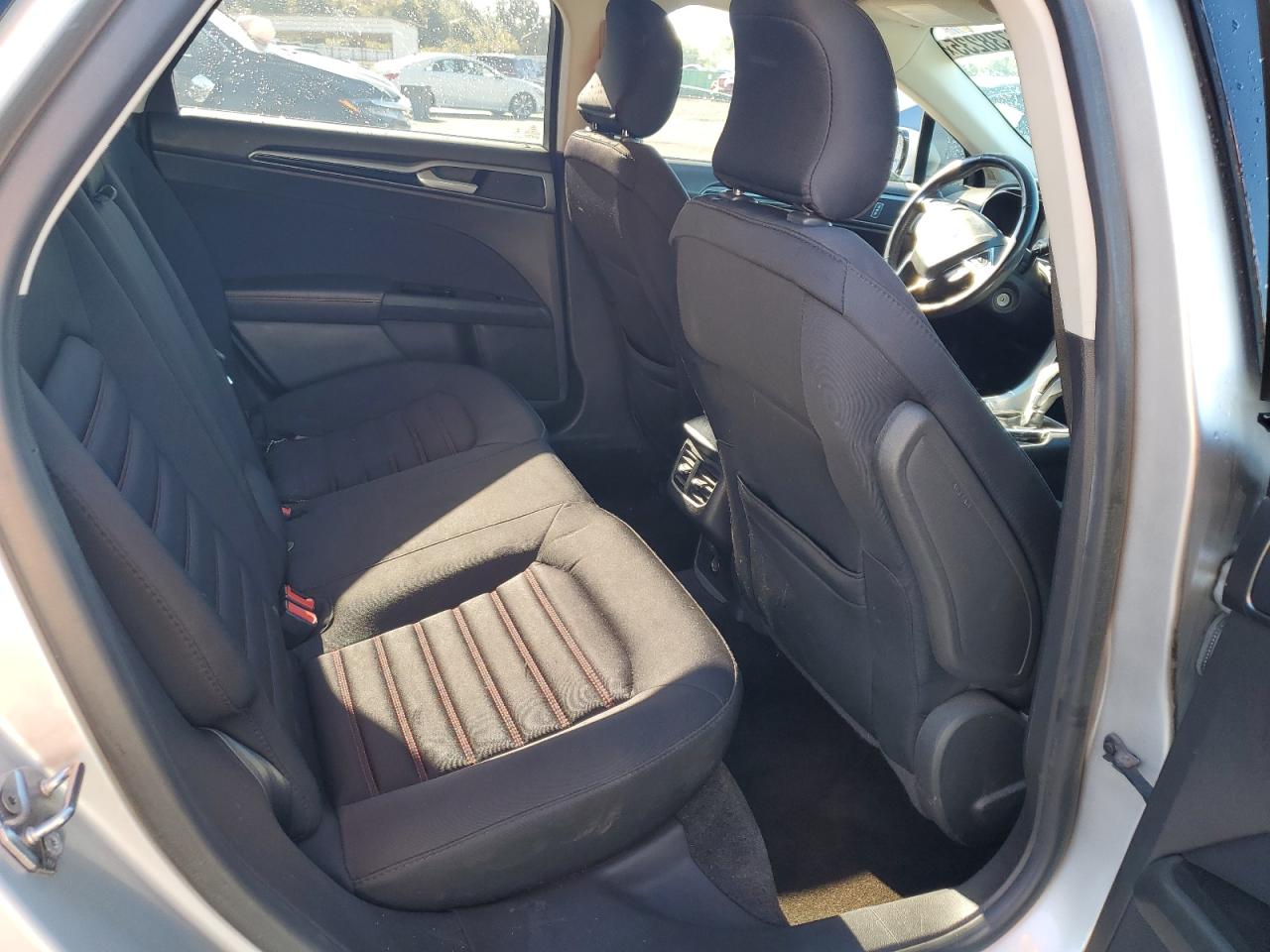 2015 Ford Fusion Se VIN: 3FA6P0T99FR207131 Lot: 89738235