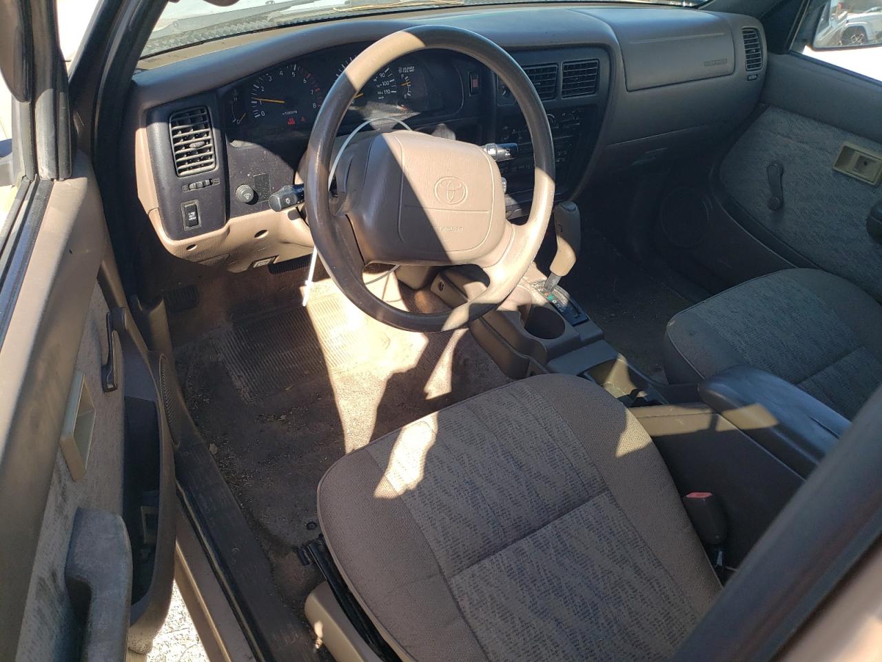 1999 Toyota Tacoma Xtracab Prerunner VIN: 4TASN92NXXZ474403 Lot: 82282005