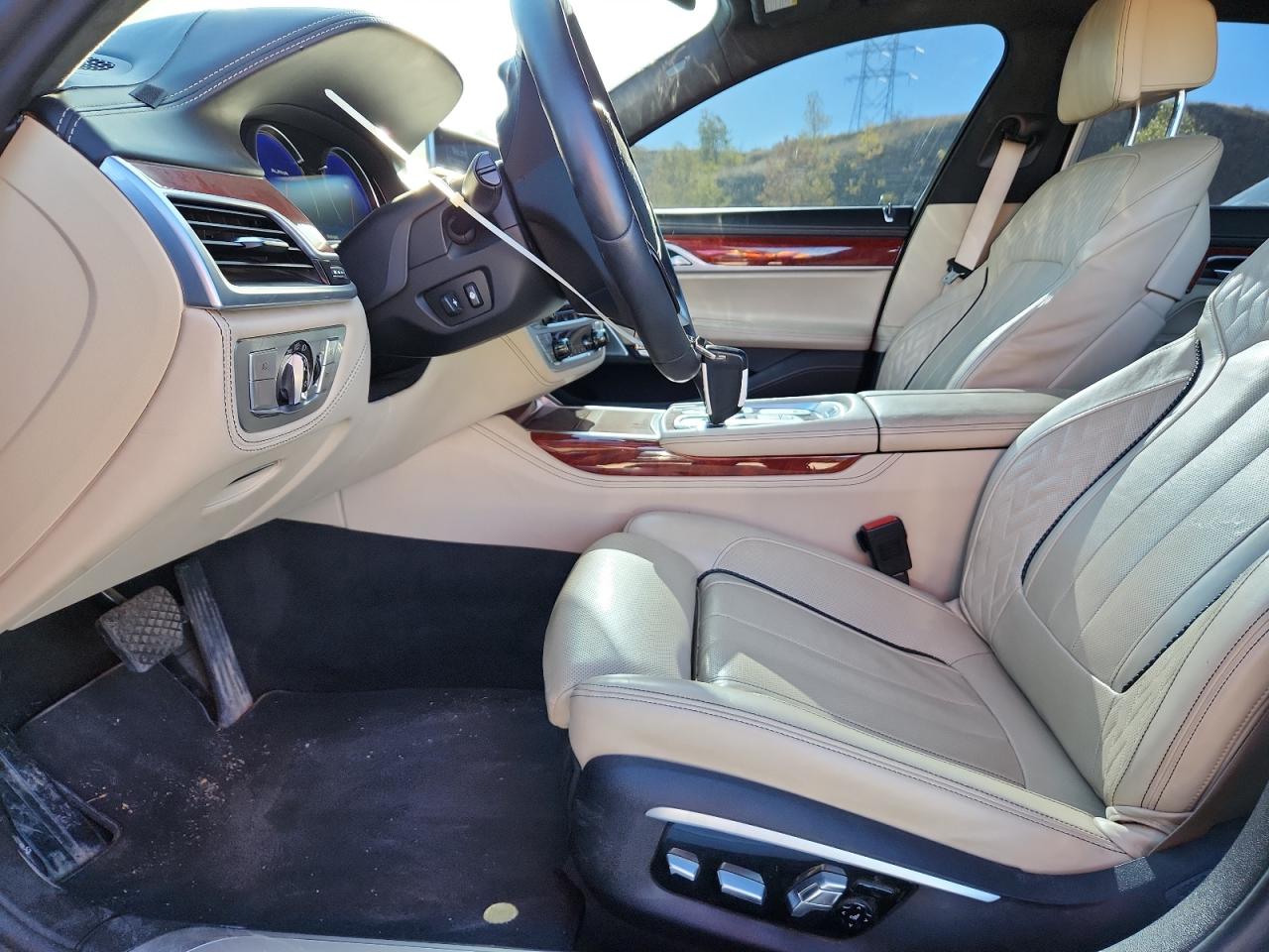 2017 BMW Alpina B7 VIN: WBA7F2C31HG543887 Lot: 85284005