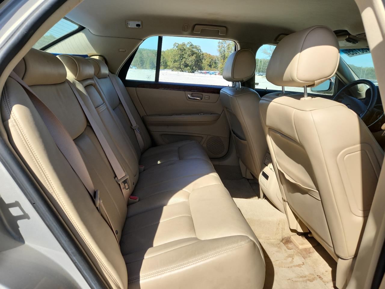 2007 Cadillac Dts VIN: 1G6KD57Y27U184689 Lot: 89463185