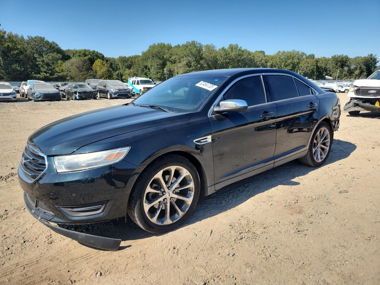 FORD TAURUS 2014. Lot# 82464735. VIN 1FAHP2F80EG126743. Photo 1
