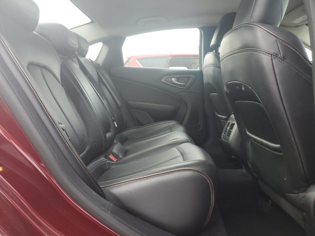 2016 Chrysler 200 C VIN: 1C3CCCCG0GN118419 Lot: 87036945