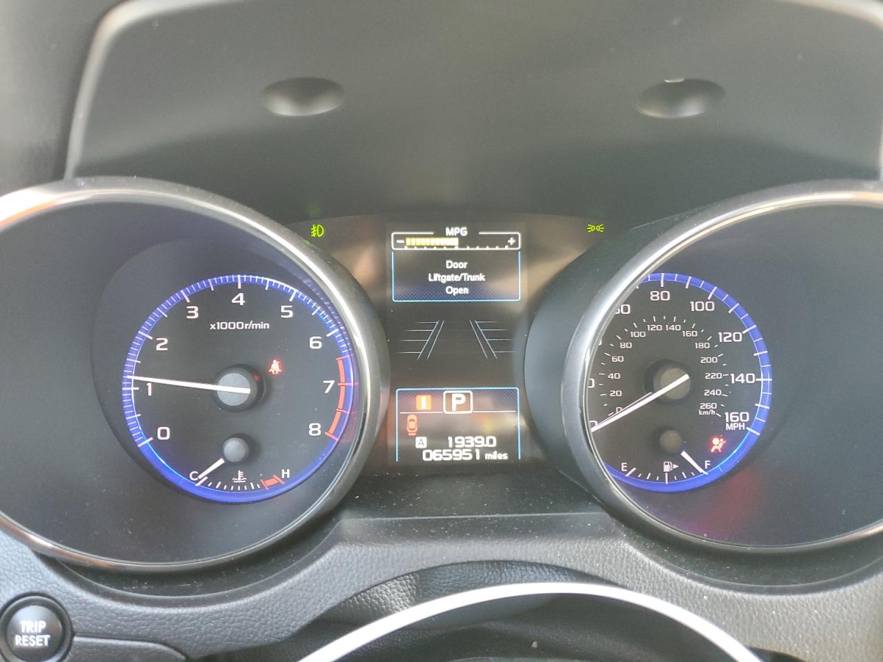 2015 Subaru Legacy 3.6R Limited VIN: 4S3BNEN63F3032744 Lot: 89858155