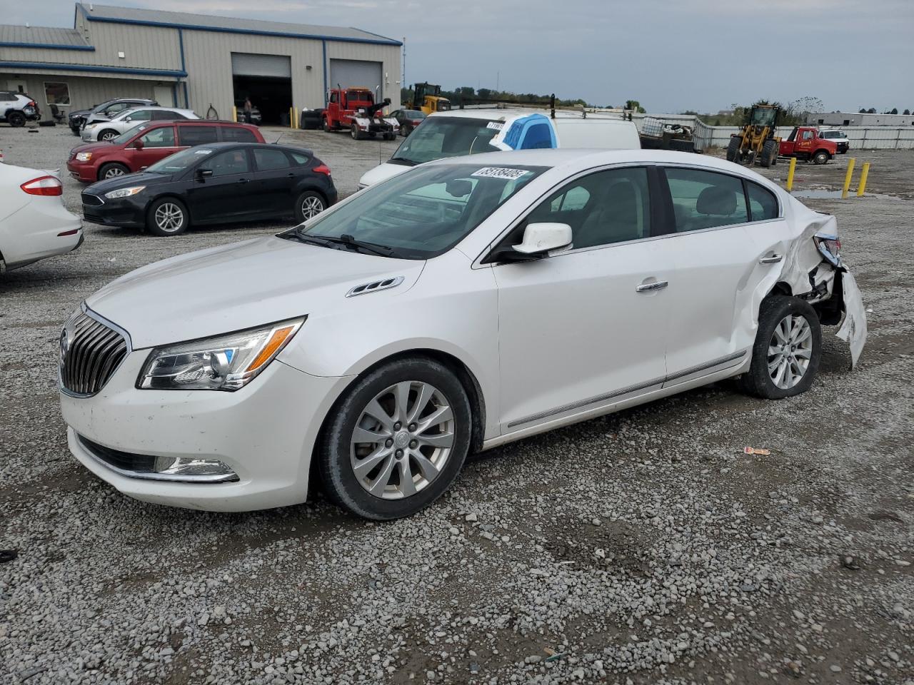 BUICK LACROSSE 2015. Lot# 85138405. VIN 1G4GB5GR8FF191775. Photo 1