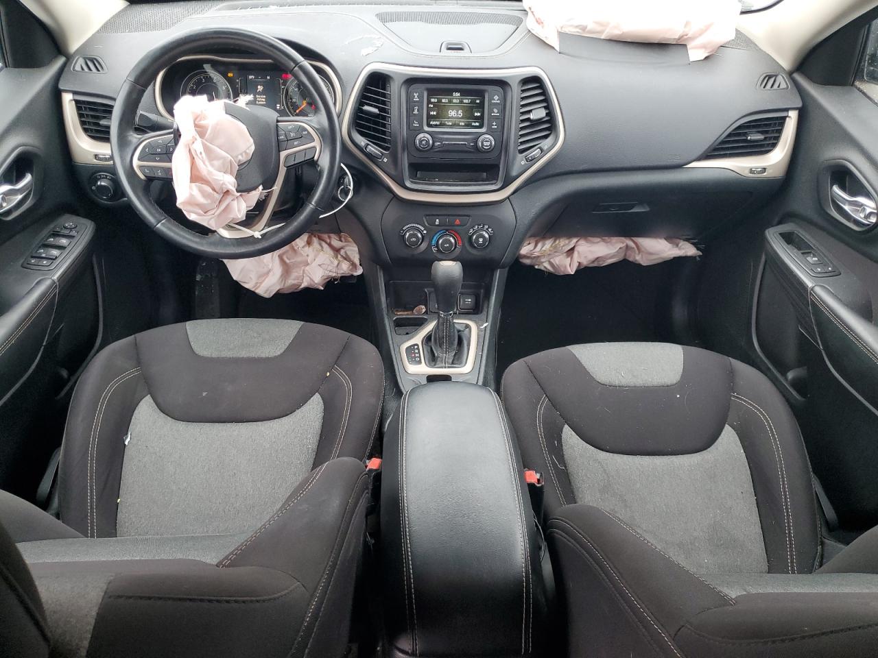 2015 Jeep Cherokee Sport VIN: 1C4PJLAB9FW684095 Lot: 90788245