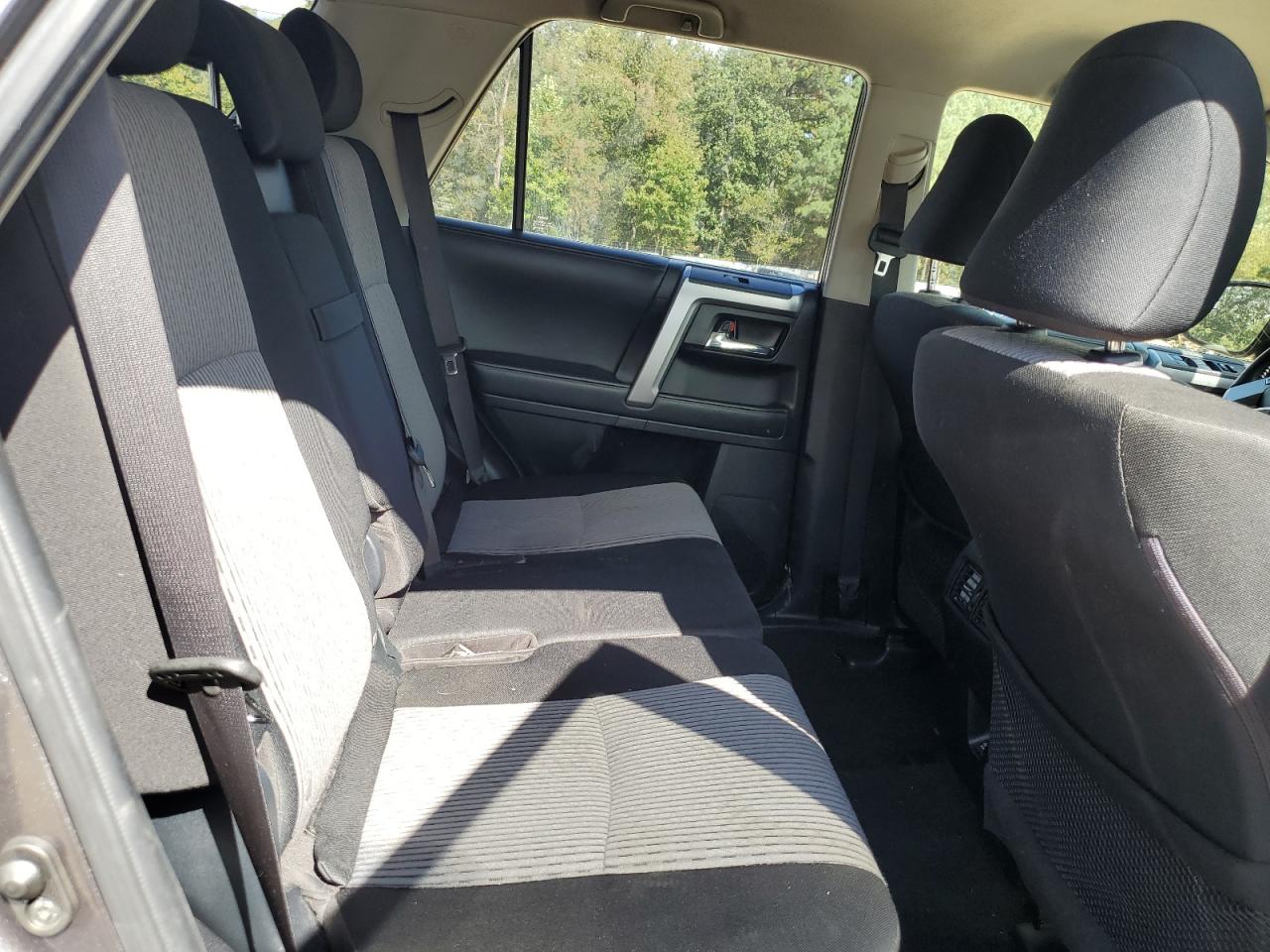 2021 Toyota 4Runner Sr5/Sr5 Premium VIN: JTEMU5JR0M5886552 Lot: 82254915