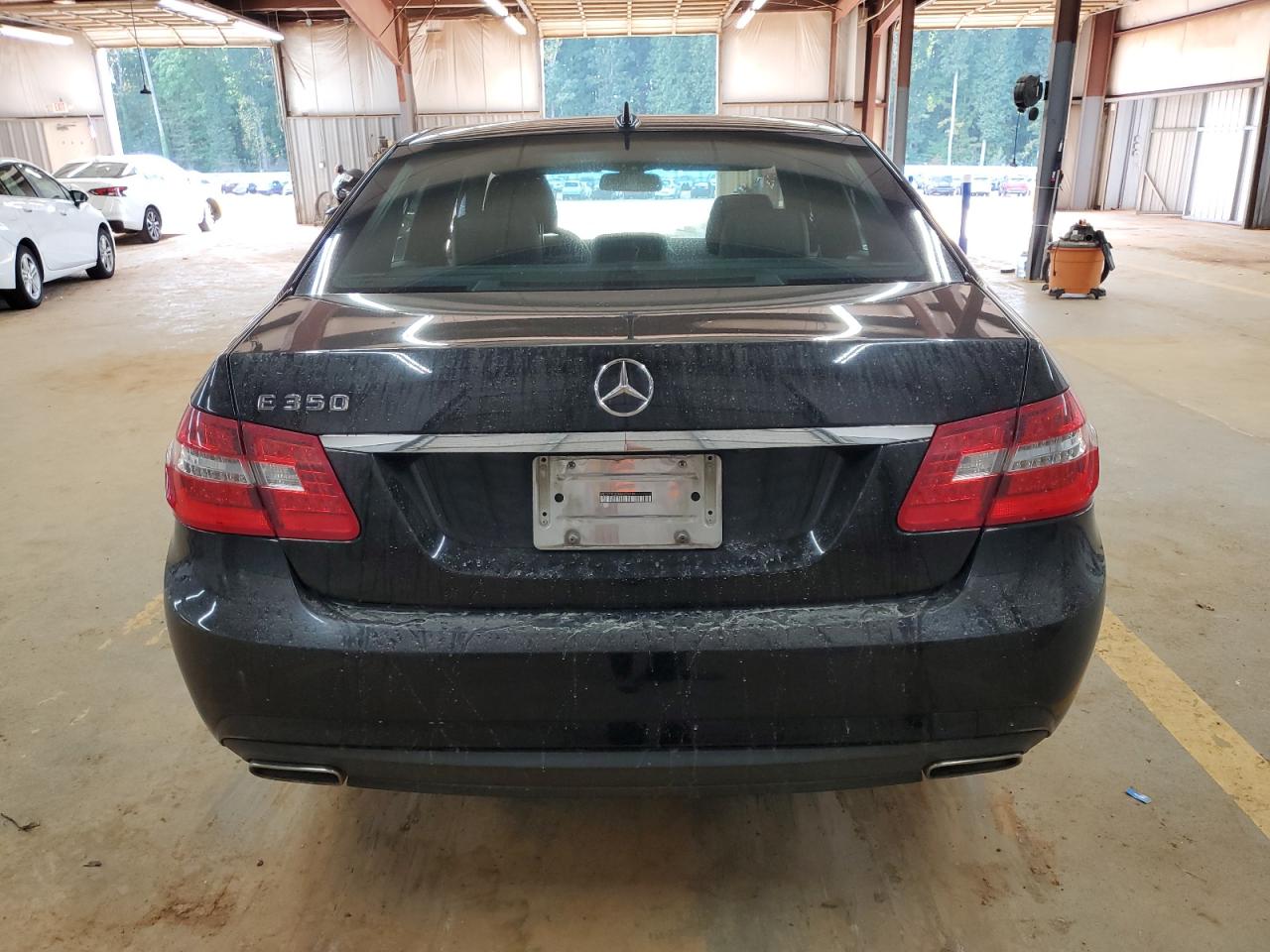 2010 Mercedes-Benz E 350 VIN: WDDHF5GB0AA200285 Lot: 82297975