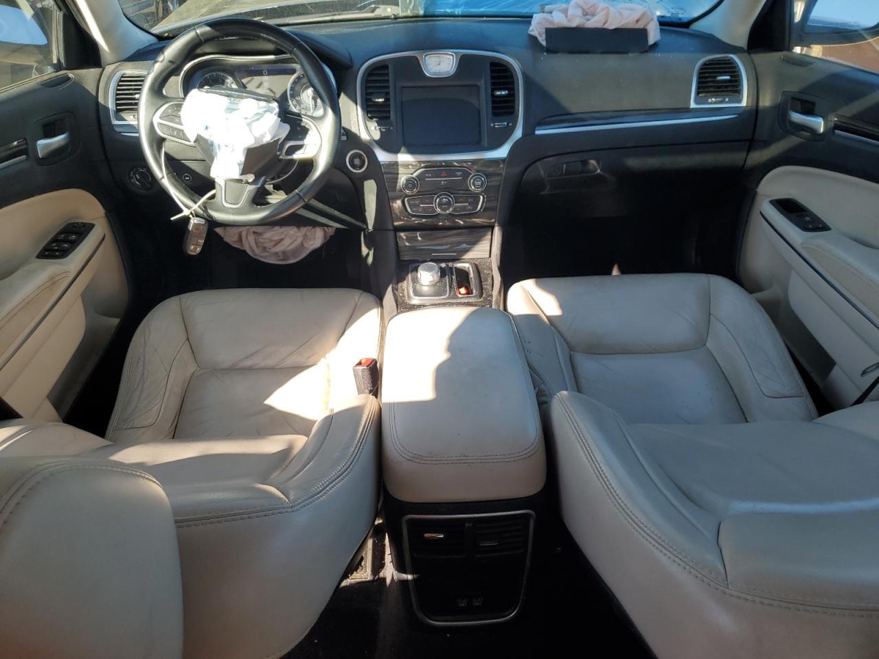 2017 Chrysler 300 Limited VIN: 2C3CCAAG4HH661855 Lot: 84787075