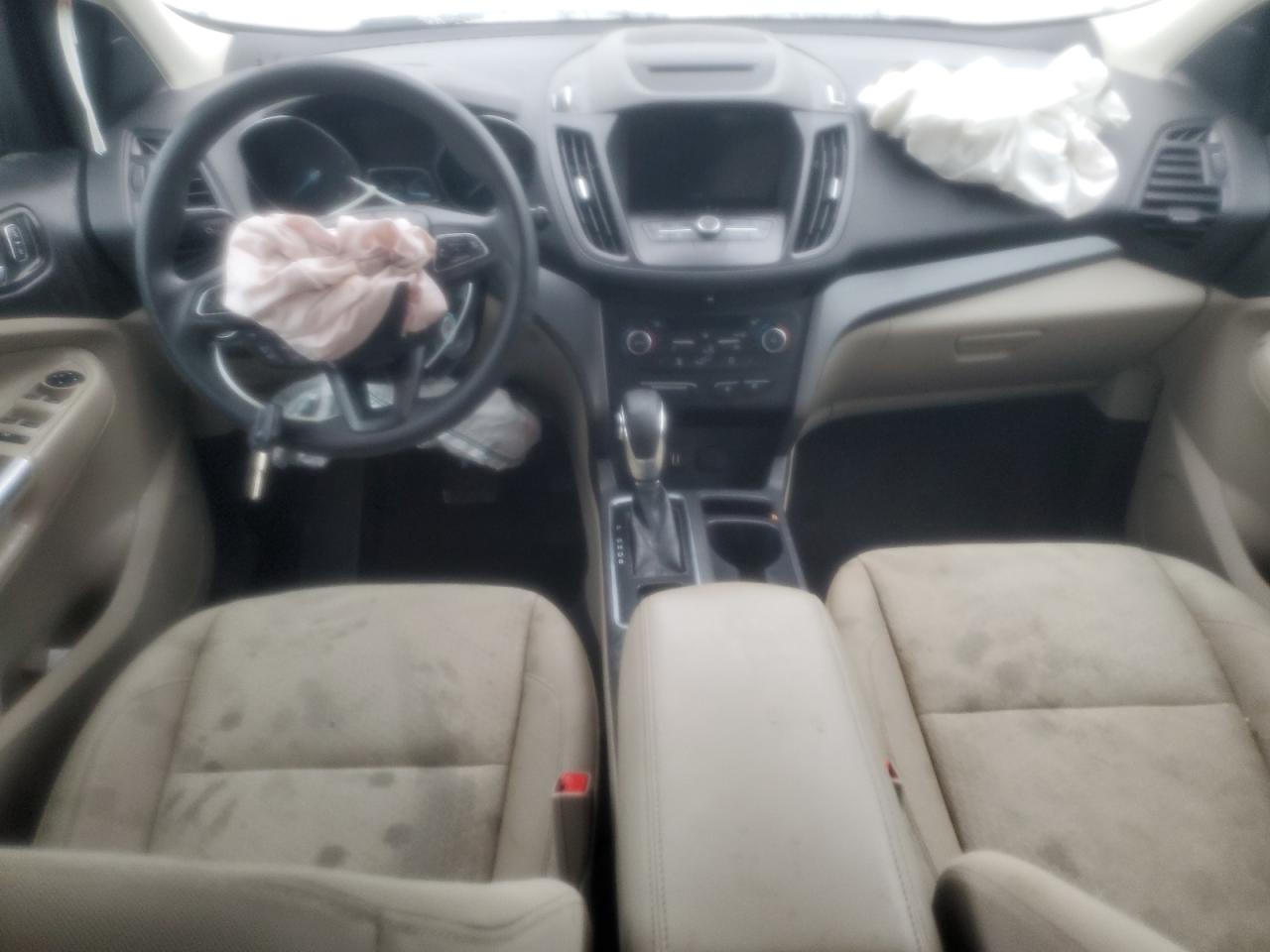 2018 Ford Escape Se VIN: 1FMCU9GD1JUD43128 Lot: 90490445