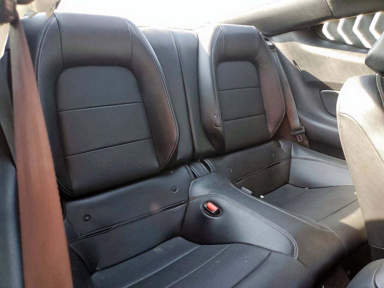 2021 Ford Mustang VIN: 1FA6P8TH0M5105142 Lot: 84573175