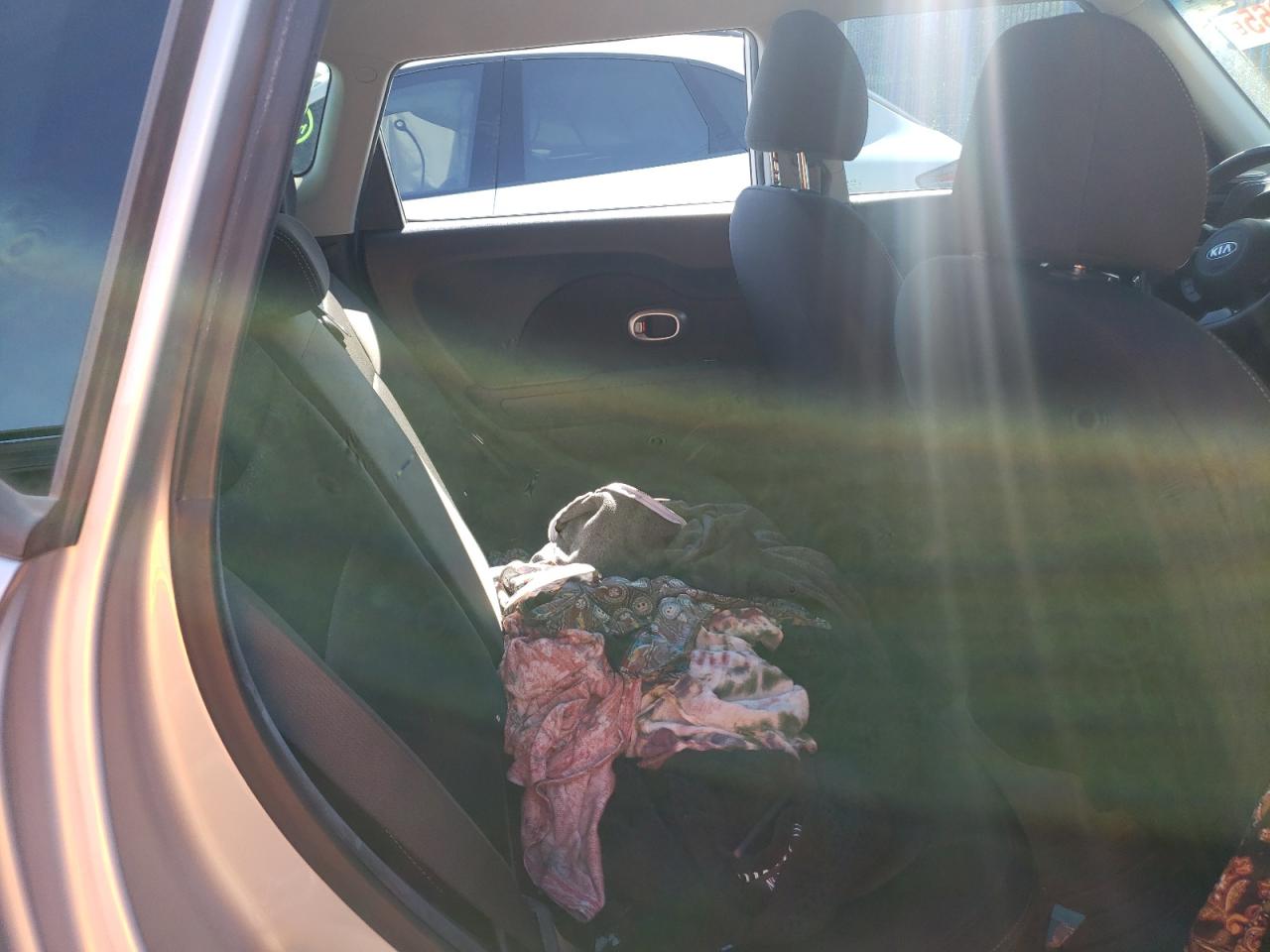 2018 Kia Soul VIN: KNDJN2A27J757339 Lot: 86604065