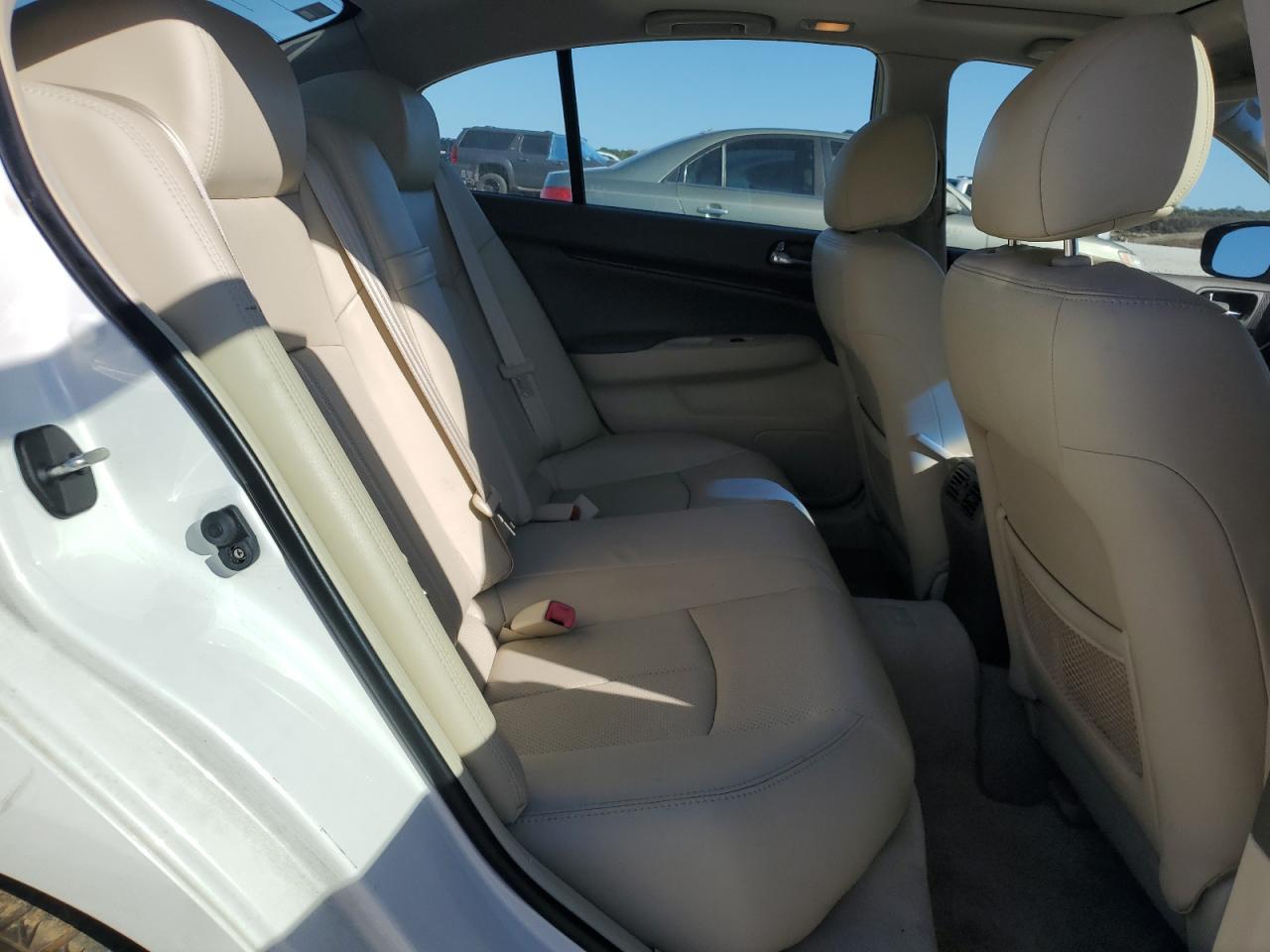 2013 Infiniti G37 Base VIN: JN1CV6AP4DM715491 Lot: 89472235