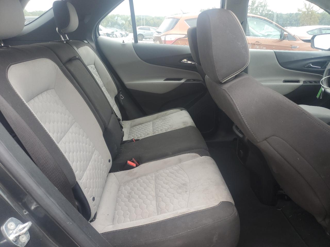 2018 Chevrolet Equinox Ls VIN: 2GNAXHEV1J6150198 Lot: 82285555