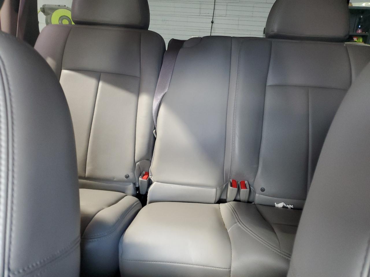 2005 Buick Rainier Cxl VIN: 5GADT13S352173438 Lot: 89698365