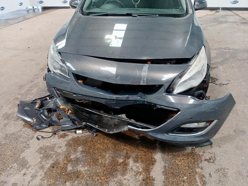 2013 VAUXHALL ASTRA 2.0 CDTI 16V SRI 5DR AUTO