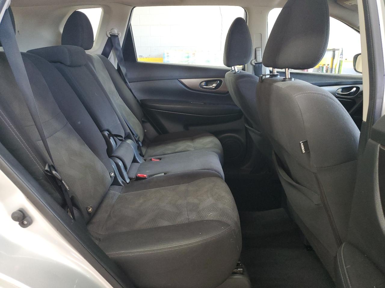 2016 Nissan Rogue S VIN: KNMAT2MV1GP700513 Lot: 85583275